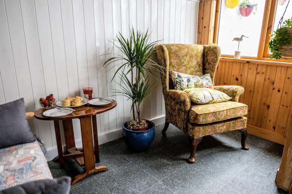 Spacious Charming Cottage Near Lake And Sea Hornsea Exterior foto